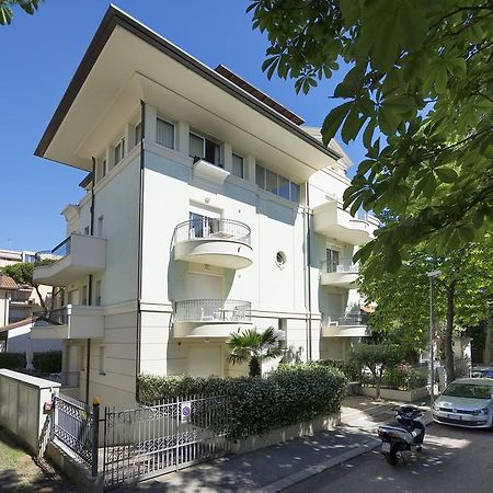 Residence Hamilton 리치오네 외부 사진